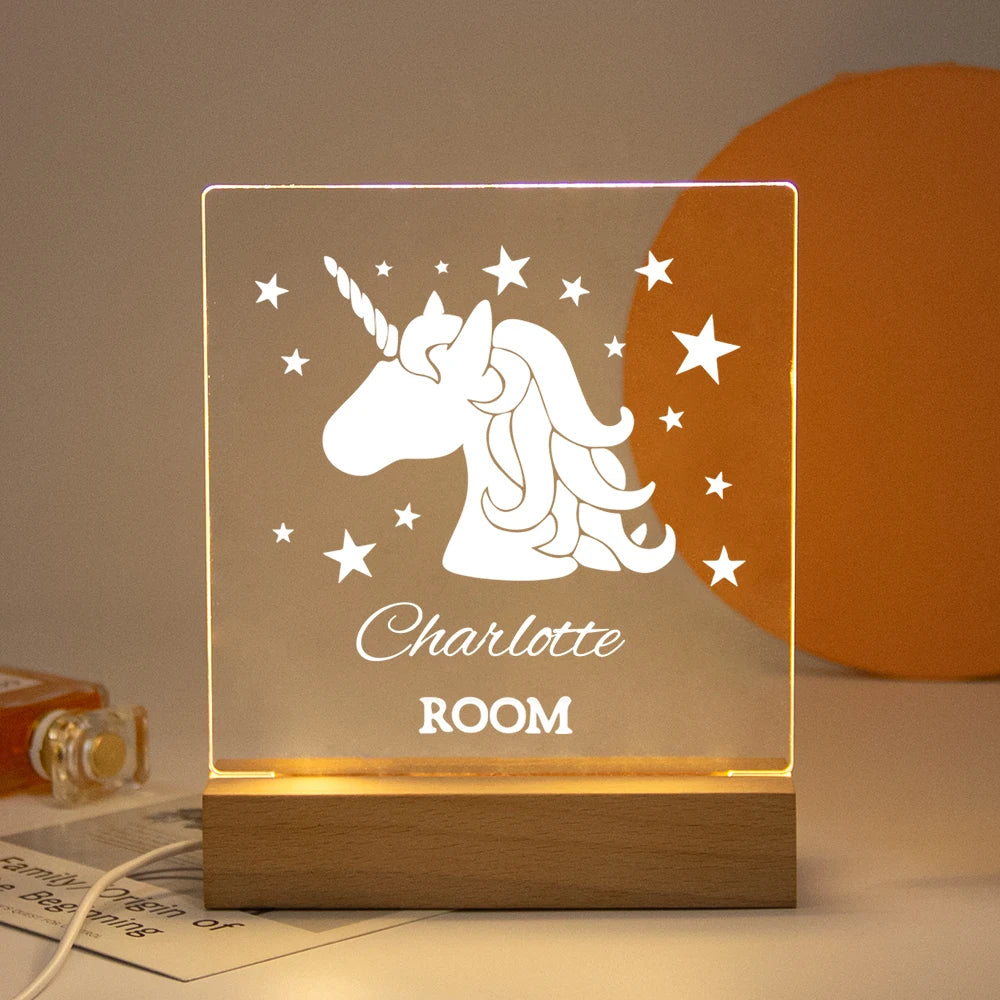Lampe LED Cristal 3D Personnalisée – Gravure Nom & Texte sur Socle Bois | Cadeau Unique